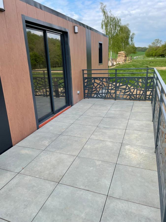 Вилла Au Coeur De La Ferme 2 Lacroix-sur-Meuse Экстерьер фото