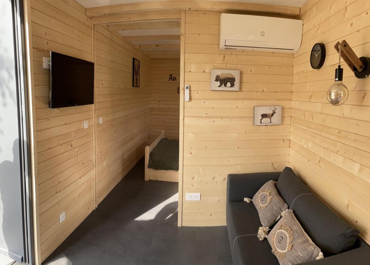 Вилла Au Coeur De La Ferme 2 Lacroix-sur-Meuse Экстерьер фото